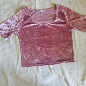 Pink crushed velvet scoop neck tshirt